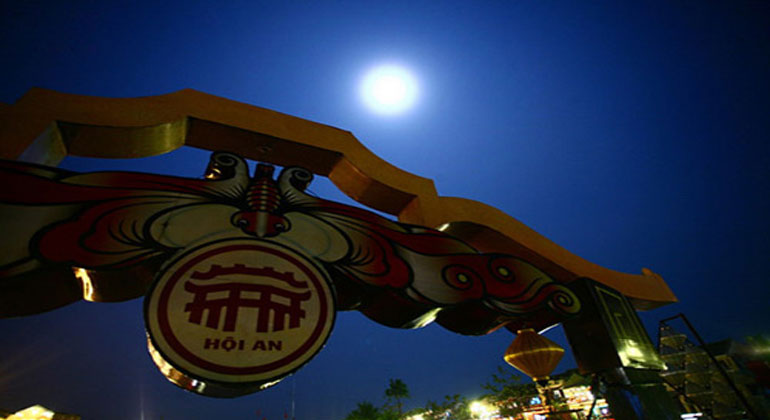 Full Moon in Hoi An
